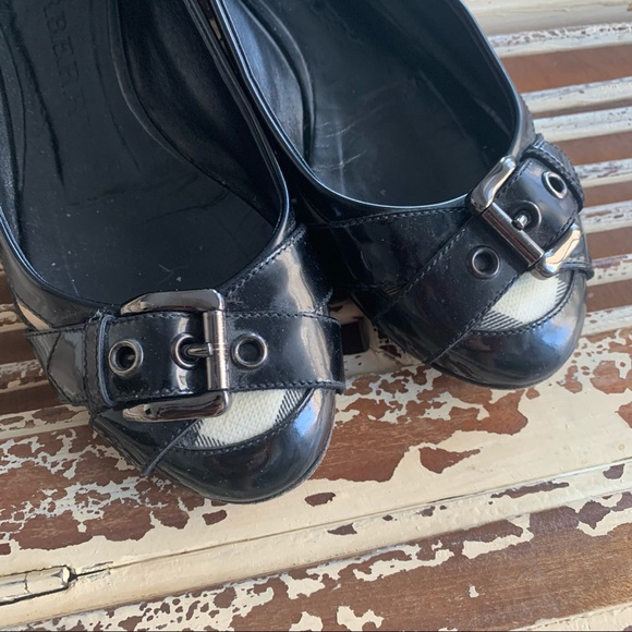 Burberry Ballerinas - Picture 2 of 11